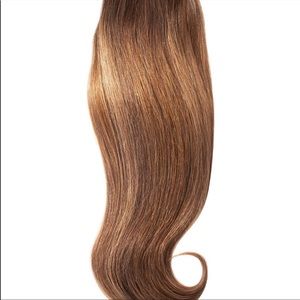Glam Seamless 20” Clip In Extensions
